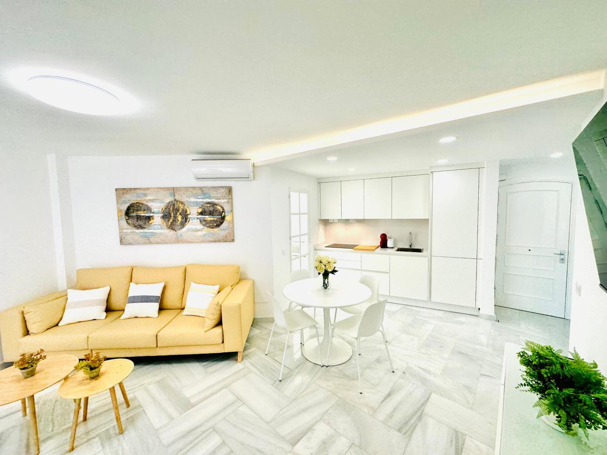 Apartamento, Paradise Sun Beach In Marina เบนัลมาเดนา ภายนอก รูปภาพ